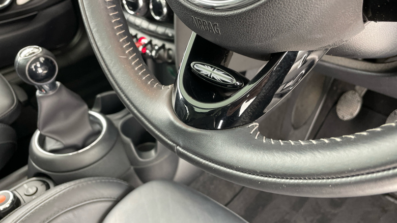 MINI Hatchback 1.5 Cooper Exclusive II 3dr [Comfort Pack] Petrol Hatchback